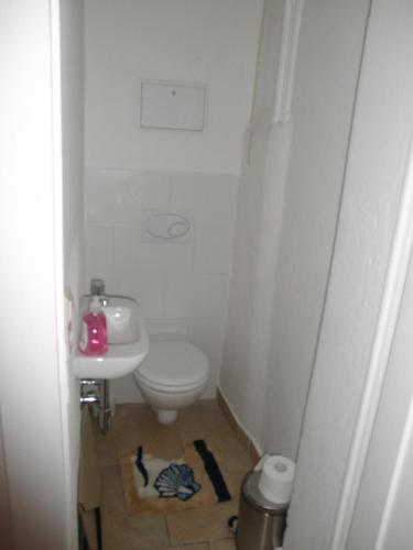 Two-Bedroom Apartment image 3