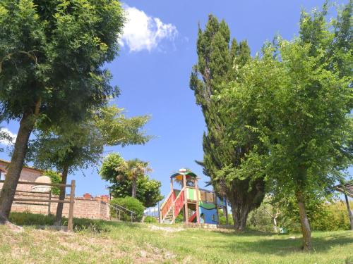 Cosy agriturismo in Toscana with outdoor swimming pool