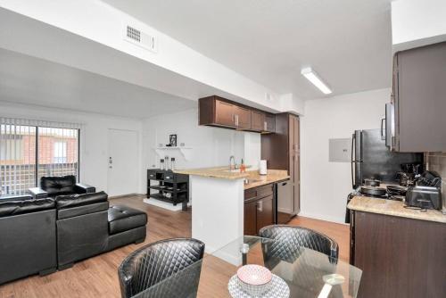 2bd 2ba near Medical Center