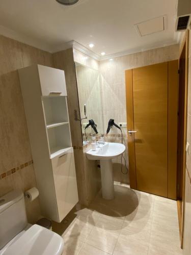  Apartamento con vistas al mar, piscina y parking in Sanxenxo