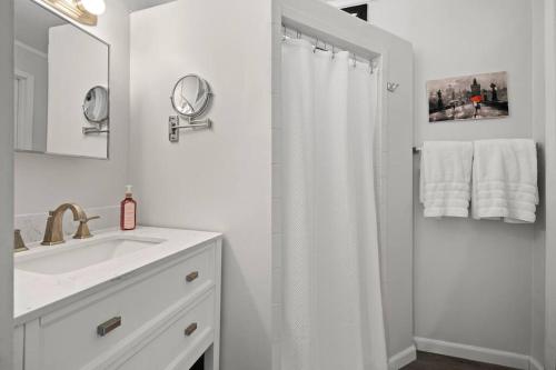 Perfect Pool & Hot Tub Retreat, Pinellas Park (zdjęcie 3)