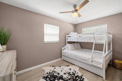 Perfect Pool & Hot Tub Retreat, Pinellas Park (zdjęcie 6)