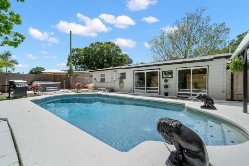Perfect Pool & Hot Tub Retreat, Pinellas Park (zdjęcie 10)