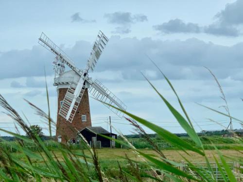 Delightful 1 bed, 1 bath Norfolk Broads Guesthouse