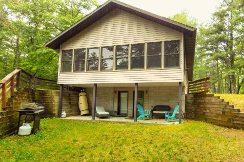 . Vance Lake Retreat