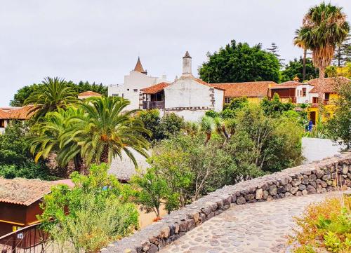 Casa Rural Giovanni & Rosa B Icod de los Vinos by HRTenerife Net