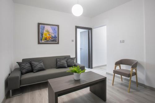 Blazer Residence - image 8