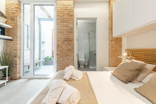 ApartUP Las Arenas Beach