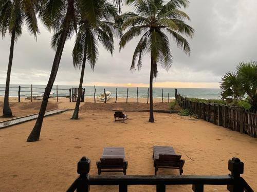 Beach, Princess Komari in Komari