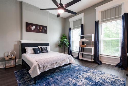 Suite near downtown Louisville, KY - Suite V in Louisville, USA