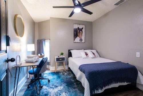 Suite near downtown Louisville, KY - Suite X