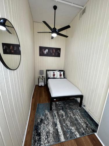 Suite near downtown Louisville, KY - Suite VIII in Louisville, USA