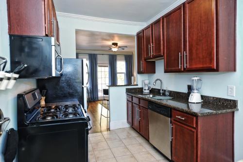 The Home Collection CLT: Kirkwood Avenue in Charlotte, USA