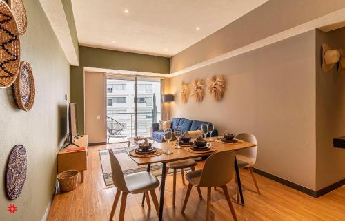 Casa Vive Grand by Kukun in Mexico City, Mexico