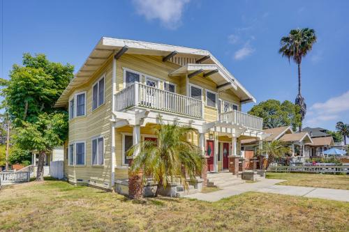 1 Mi to Dtwn! Bright Long Beach Apartment - Portuguese Bend, CA