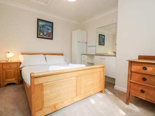 Tre Pol Pen - image 12