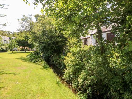 Tre Pol Pen - main image