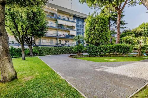 Luxury apartment front of Cavalieri Hilton Hotel, Rome (photo 8)