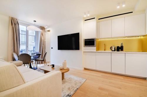 Elegant apartment - 2BR/6P - Faubourg-Montmartre - image 3