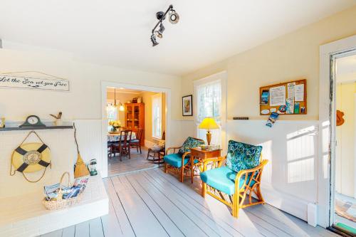 Farmhouse on the Cove in โอโรโน (ME)