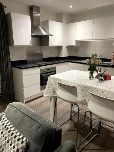 Flat near Dockyard
