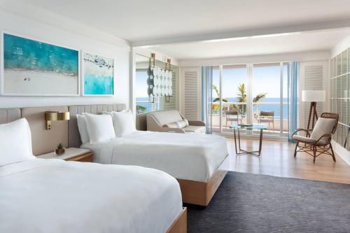 2 queen beds