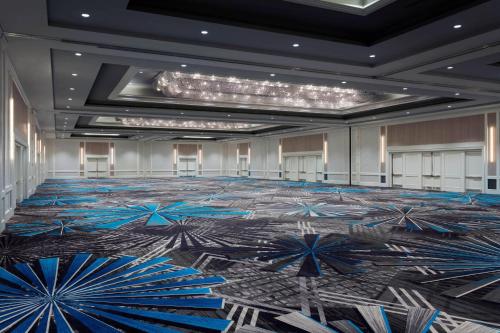 Crystal Gateway Marriott - image 11