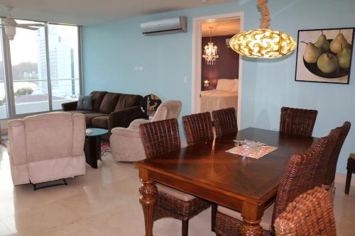 07D Great Value Luxury Resort Beachfront Oceanview