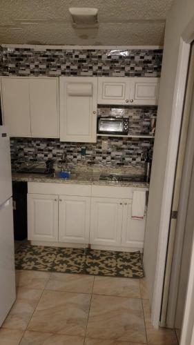 Kitchen, Sunrise Efficiency in Sunrise