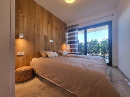 One-Bedroom Apartment with Terrace image 10