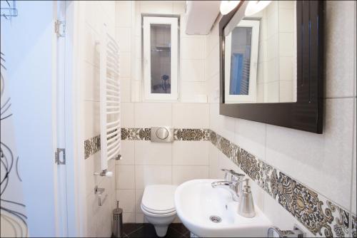 Belle Apartments - Square 8 - image 5