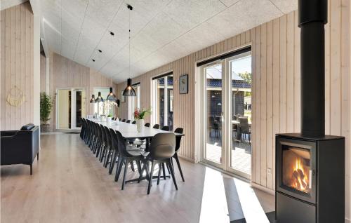 Cozy Home In Frederiksvrk With Outdoor Swimming Pool