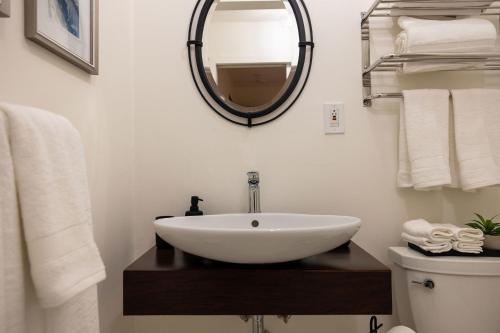 Secluded Forest Oasis - Your Ultimate Retreat Awaits! Secluded Forest Oasis - Your Ultimate Retreat Awaits!