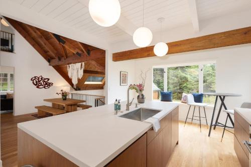 Secluded Forest Oasis - Your Ultimate Retreat Awaits! Secluded Forest Oasis - Your Ultimate Retreat Awaits!