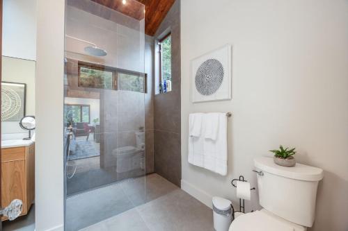 Secluded Forest Oasis - Your Ultimate Retreat Awaits! Secluded Forest Oasis - Your Ultimate Retreat Awaits!