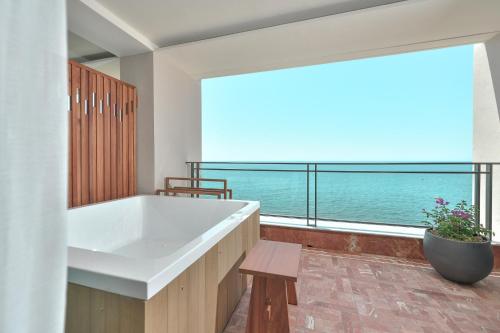 Balkon/Terrasse, Hotel Fuerte Marbella. in Marbella