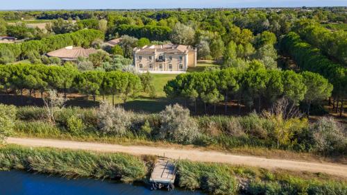 Le Mas Des Sables - Hôtel - Aigues-Mortes