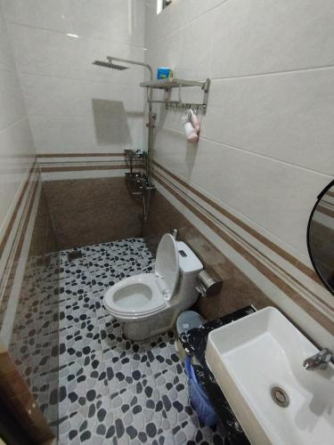 Bathroom, Bao Phuc Bungalow- Đao Phu Quy in Huyen Phu Quy