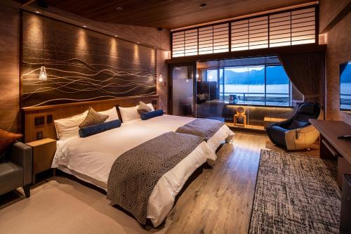 Superior Twin Room with Sea View