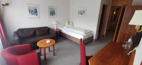 Heidehotel Soltauer Hof - image 11