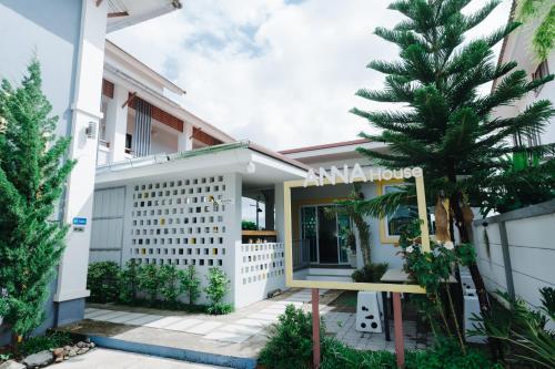 Ételek és italok, Annahouse in Rim Kok