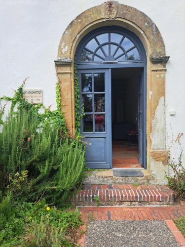 La Cachette