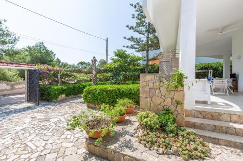  Villa Cirenaica by BarbarHouse in Torre Ovo