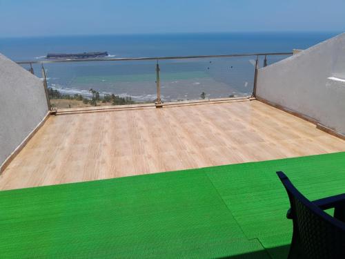 Waves Sea-view Luxury Suite - Seascapes Dapoli