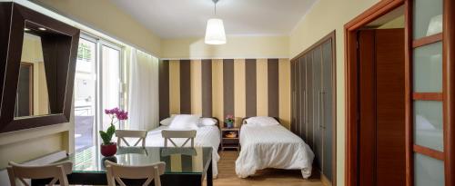 Lume Athens, Athens (photo 2)