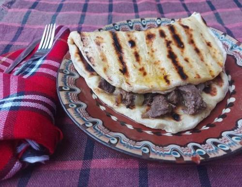 Къща за гости Камината in Trigrad