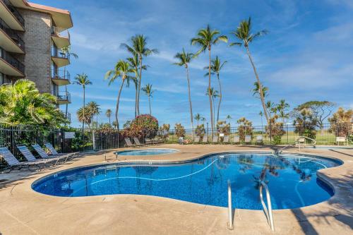 Kauhale Makai 434 2 Bedroom 2 Bathroom Oceanfront Condo Pool - image 14