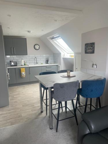 ห้องครัว, New Forest View in บิวลิยู