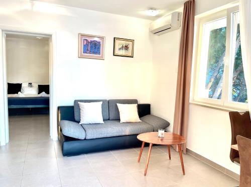 Deluxe Apartment image 10