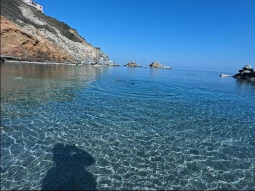 "Arismari" New Relaxing Studio 2 minutes from the beach!
